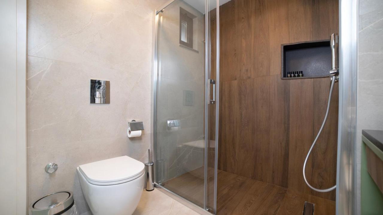 Vesta Rooms Antalya Buitenkant foto