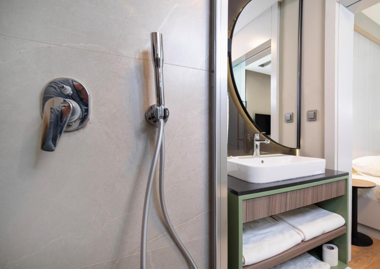 Vesta Rooms Antalya Buitenkant foto